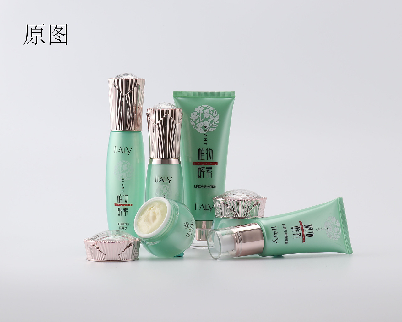 從妝點(diǎn)到光影 化妝品套裝與紡織品在視覺呈現(xiàn)中的藝術(shù)融合